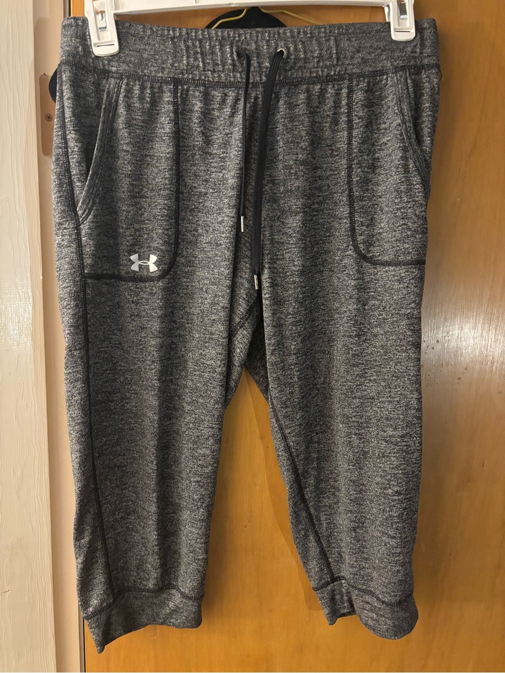 Ladies under armour capris